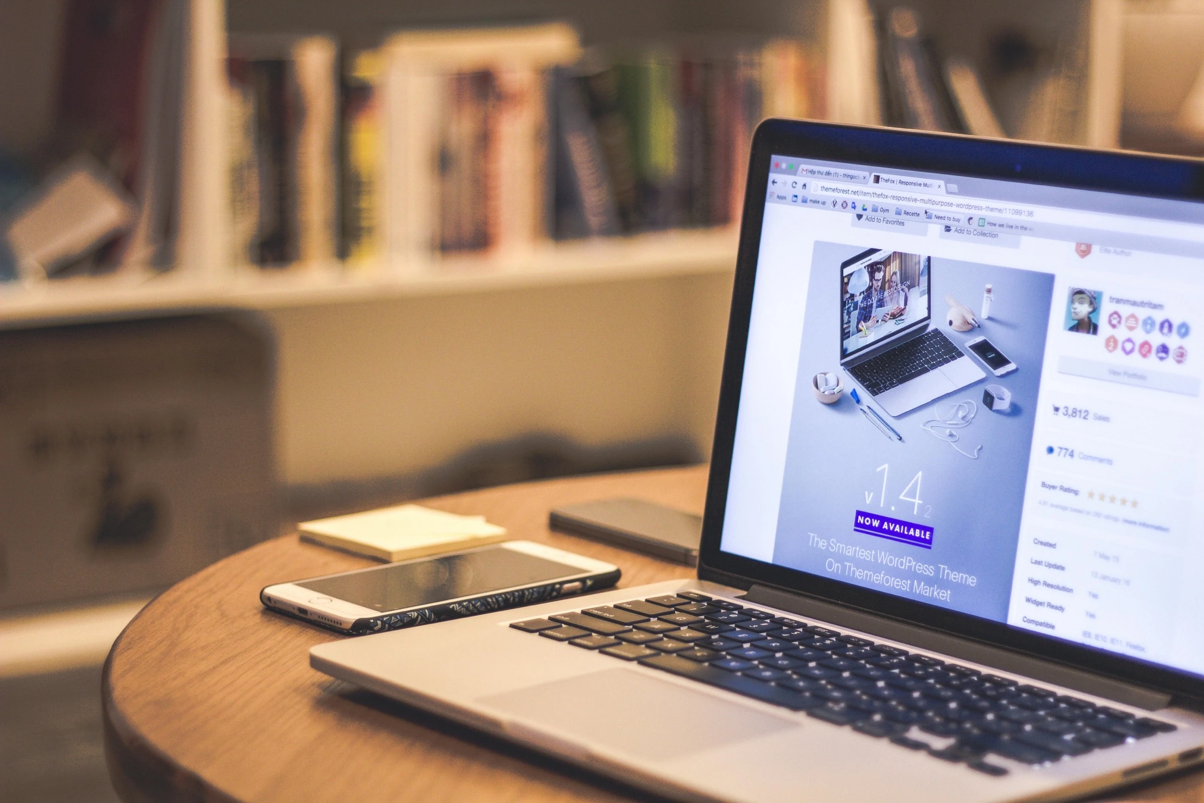 WordPress theme configuration on a laptop