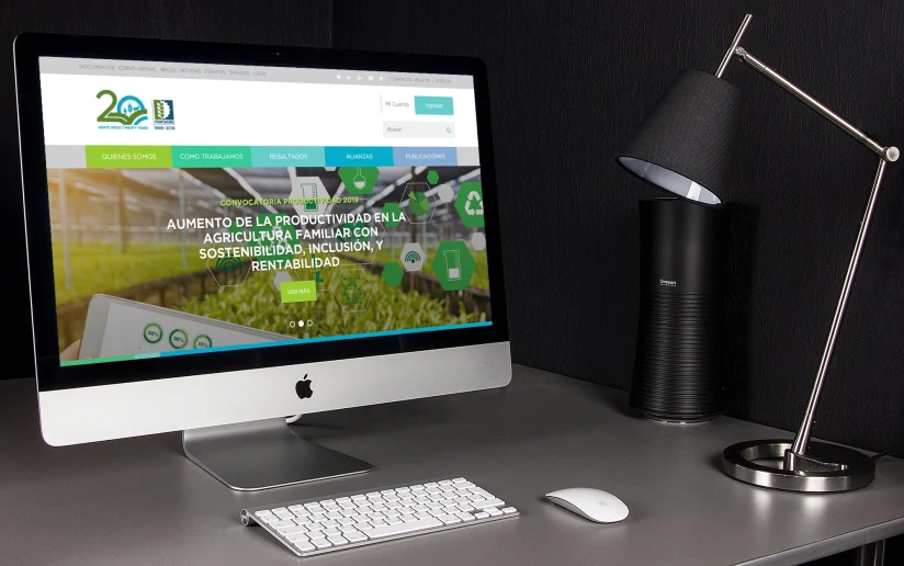 Fontagro regional innovation portal shown on an iMac desktop mockup